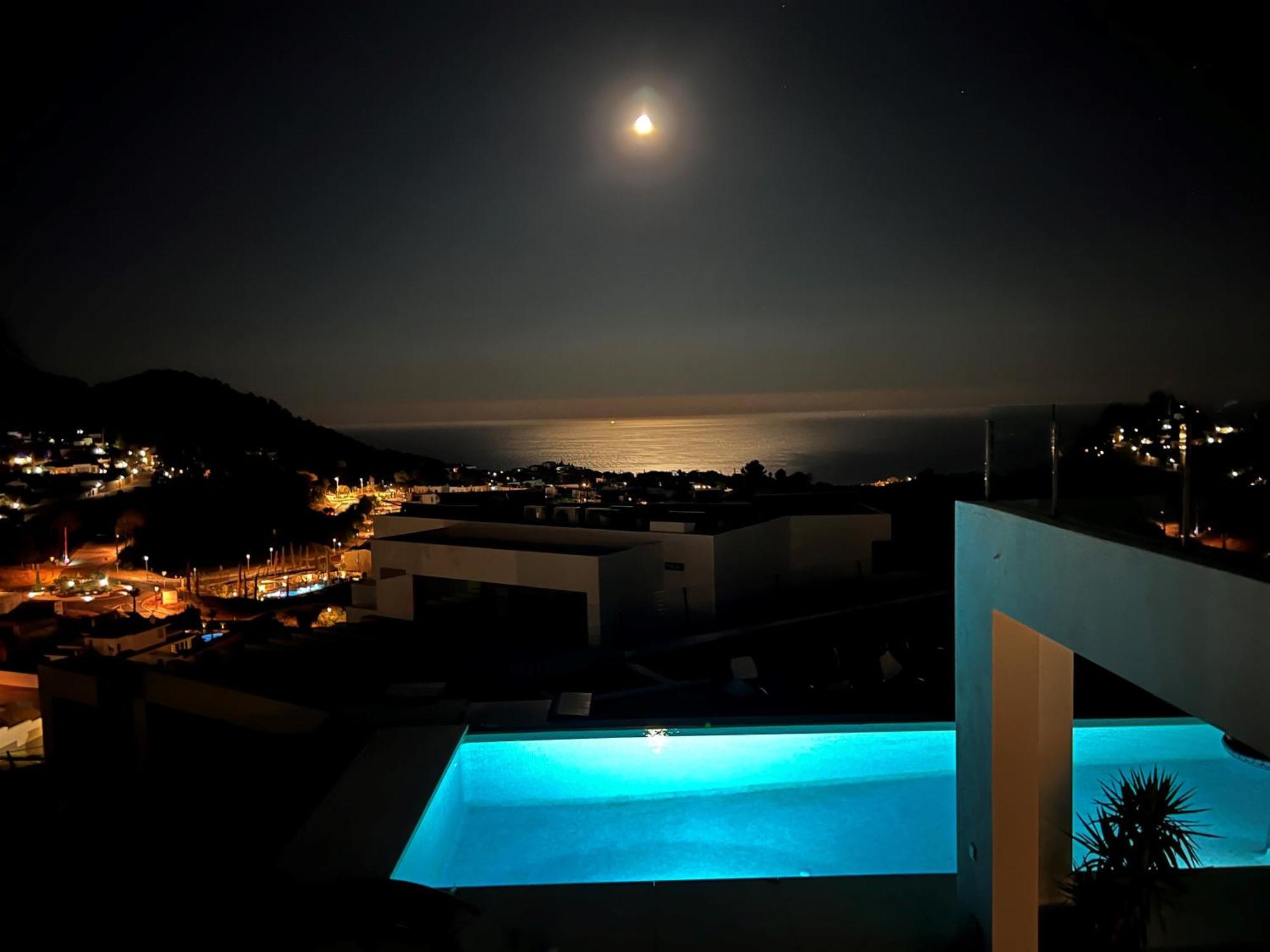 Buenavista Hills - Sea View - Infinity Pool - Parking - Grill Villa
